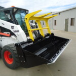 Universal Bolt-On Grapple